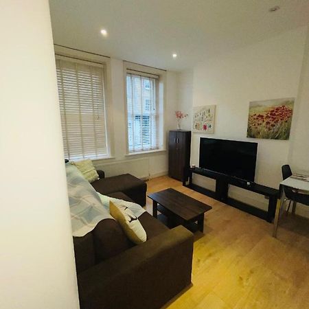 Amazing 2 Bedroom Apartment London Exteriör bild