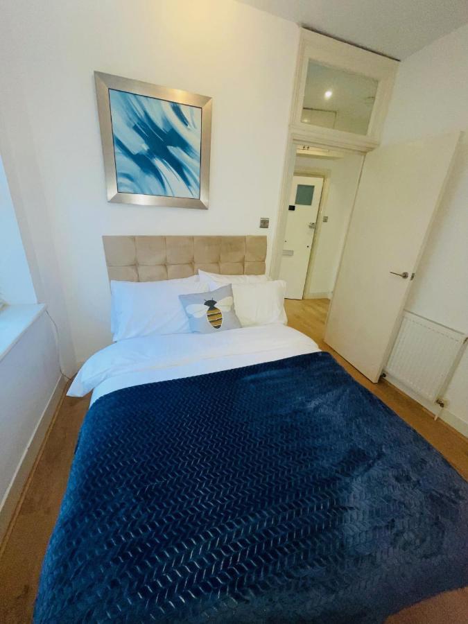 Amazing 2 Bedroom Apartment London Exteriör bild