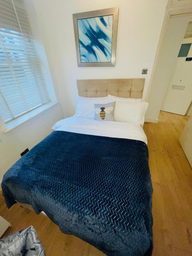 Amazing 2 Bedroom Apartment London Exteriör bild